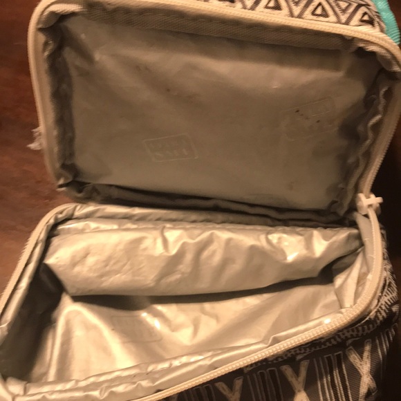 I am selling a lunch bag👌 - Picture 4 of 5